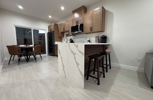 Huntington Beach Condo | Welcoming 2-bedroom condo with AC in Huntington Beach