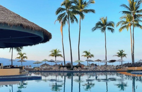South Hotel Zone Condo | With Beach Access!