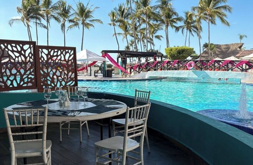 South Hotel Zone Condo | With Beach Access!