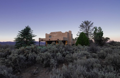 El Prado House | Your Own Art Gallery with 360 Degree Views!