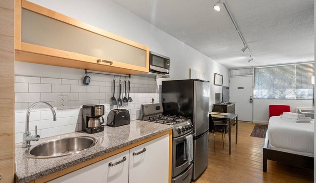 (CPF) Safe Studio Near Piedmont Hospital Perfect for Travel Nurses