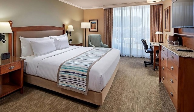 Explore Coronado! Near Horton Grand Theater, Pool Access, and Parking