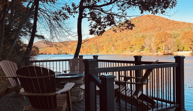 Fully Renovated Year Round Adirondack Waterfront Retreat