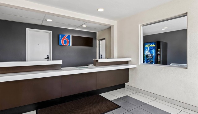 Motel 6 Murfreesboro, TN