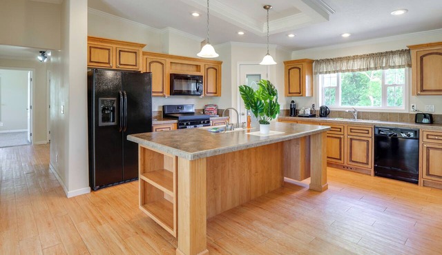 Pool Access! Spacious Home Near Wekiwa Springs