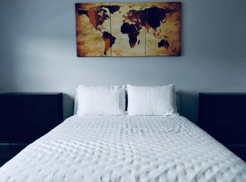 Private Upstairs Unit near Balt City John Hopkins