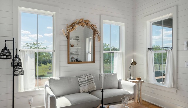 Row Home - Standard Cabin O