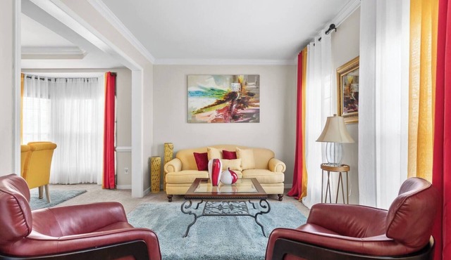 Royal Retreat: Luxurious House with 4 King Beds!