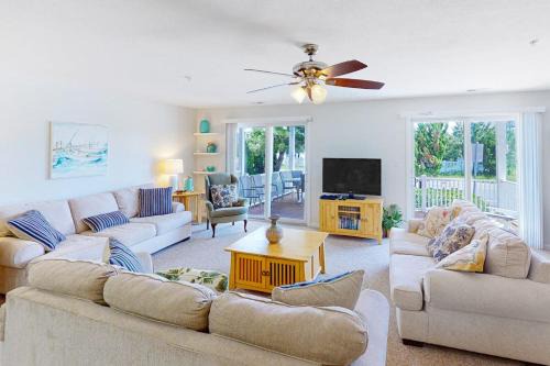 Seaside - Sand Dollar C-103