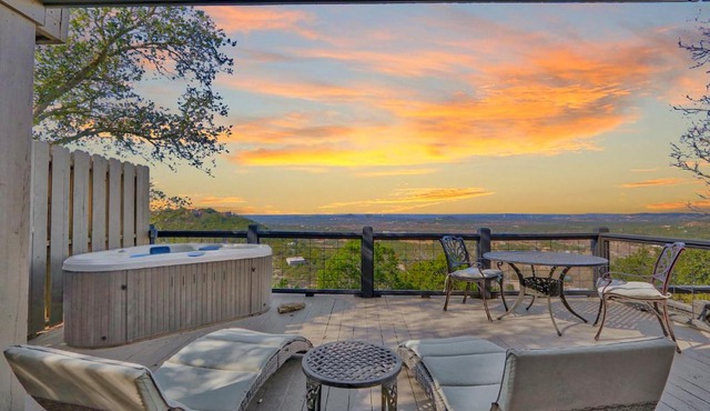 Sunset Villa