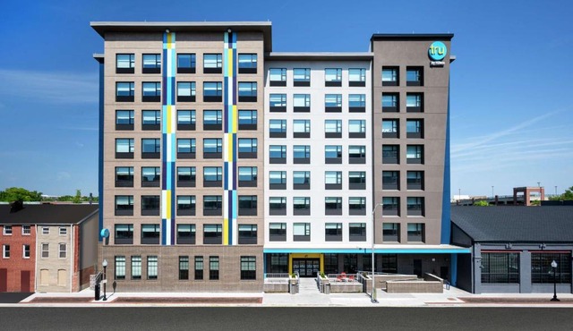 Tru By Hilton Baltimore Harbor East