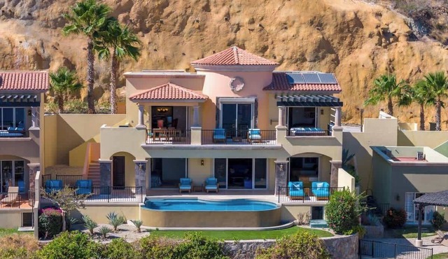 Unique Renovated Montecristo 3 BR at Quivira