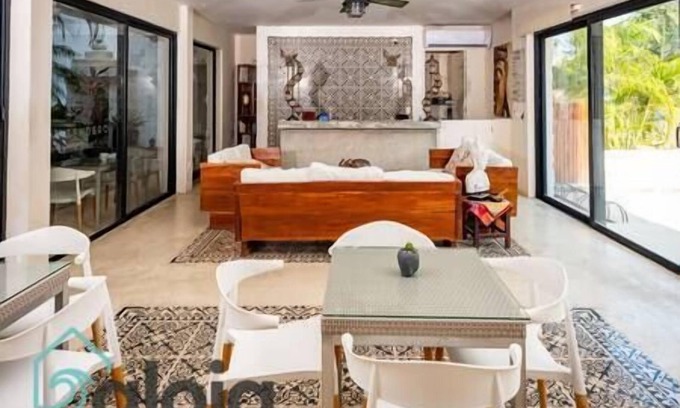 Tulum City Center Hostel | 201 - Magic suite in the entrance of hotel zone