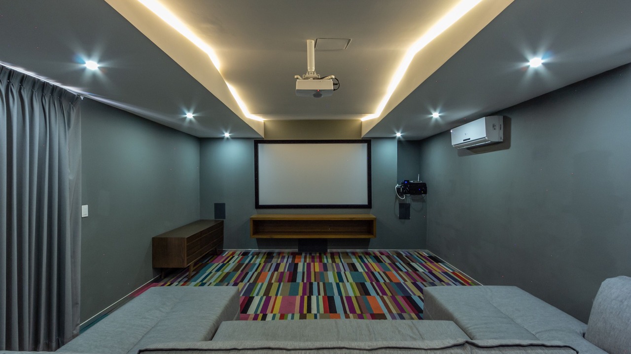 Photo of Livingroom in Downtown