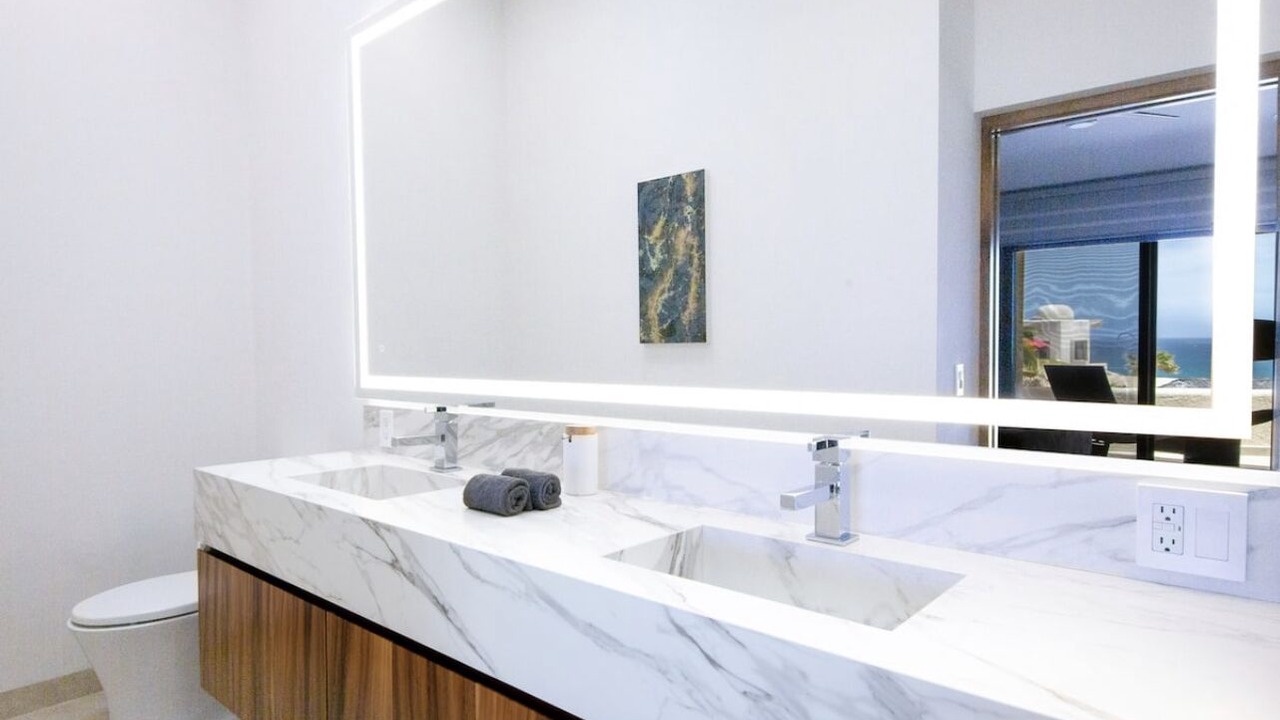 Photo of Bathroom in Marina