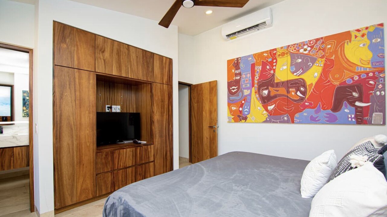 Photo of Bedroom in Marina