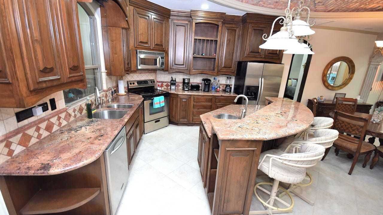 Photo of Kitchen in Sandy Beach