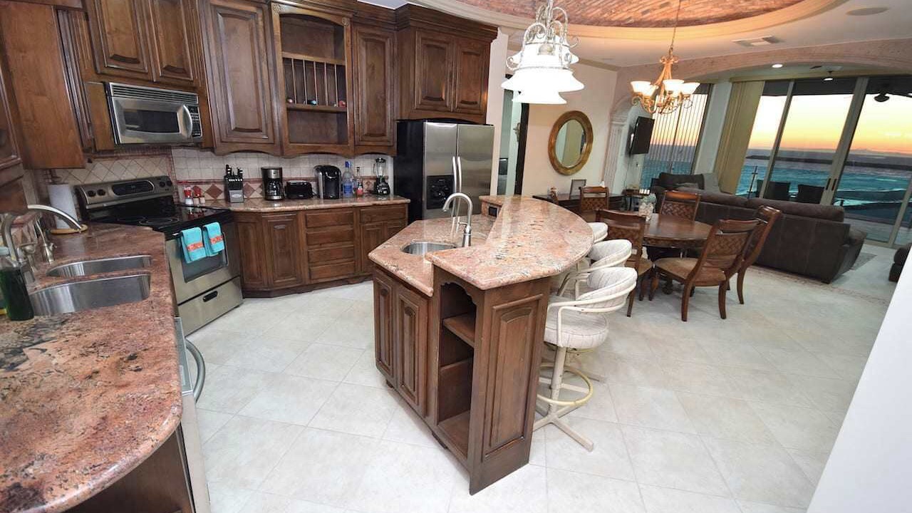 Photo of Kitchen in Sandy Beach
