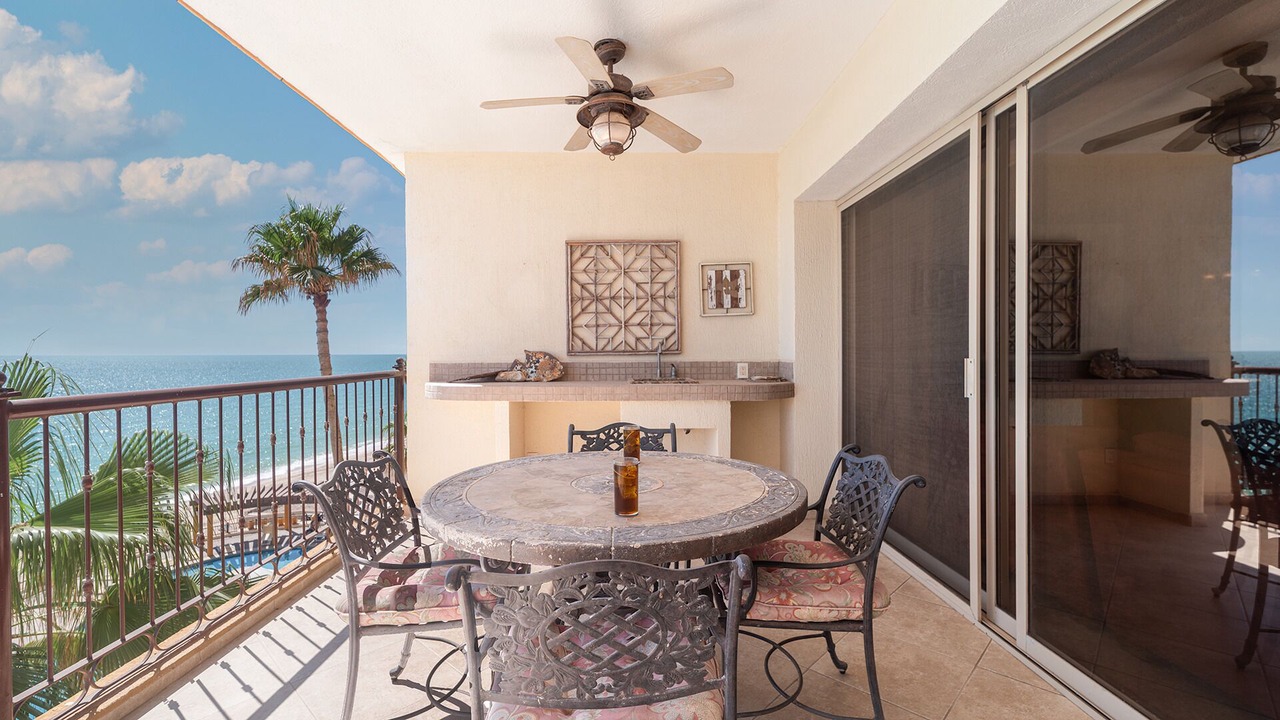 Photo of Patio Balcony in Bella Vista