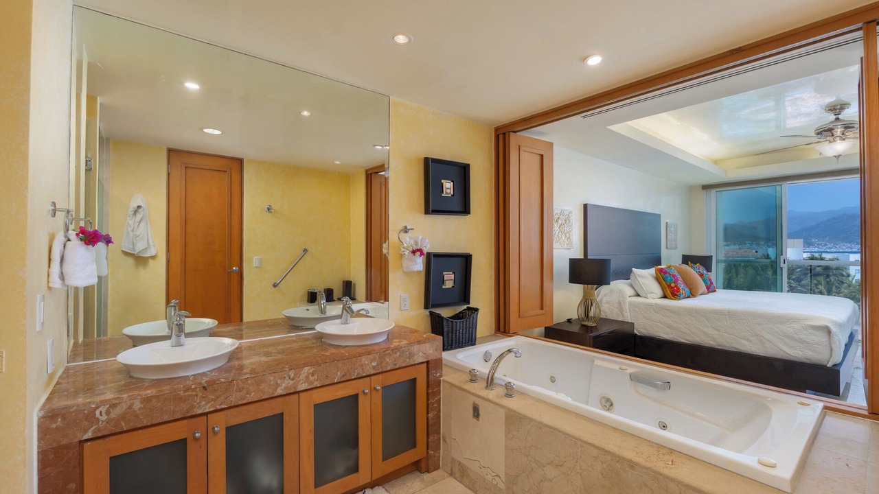 Photo of Bathroom in Marina Vallarta