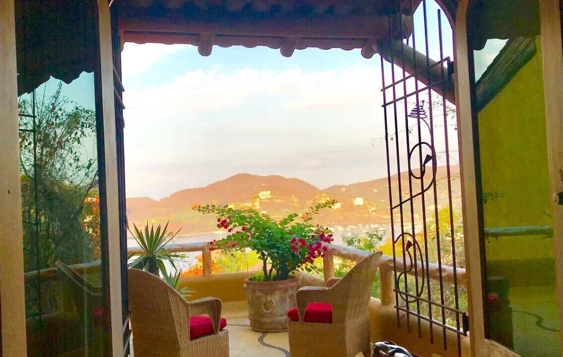 Photo of Patio Balcony in Zihuatanejo