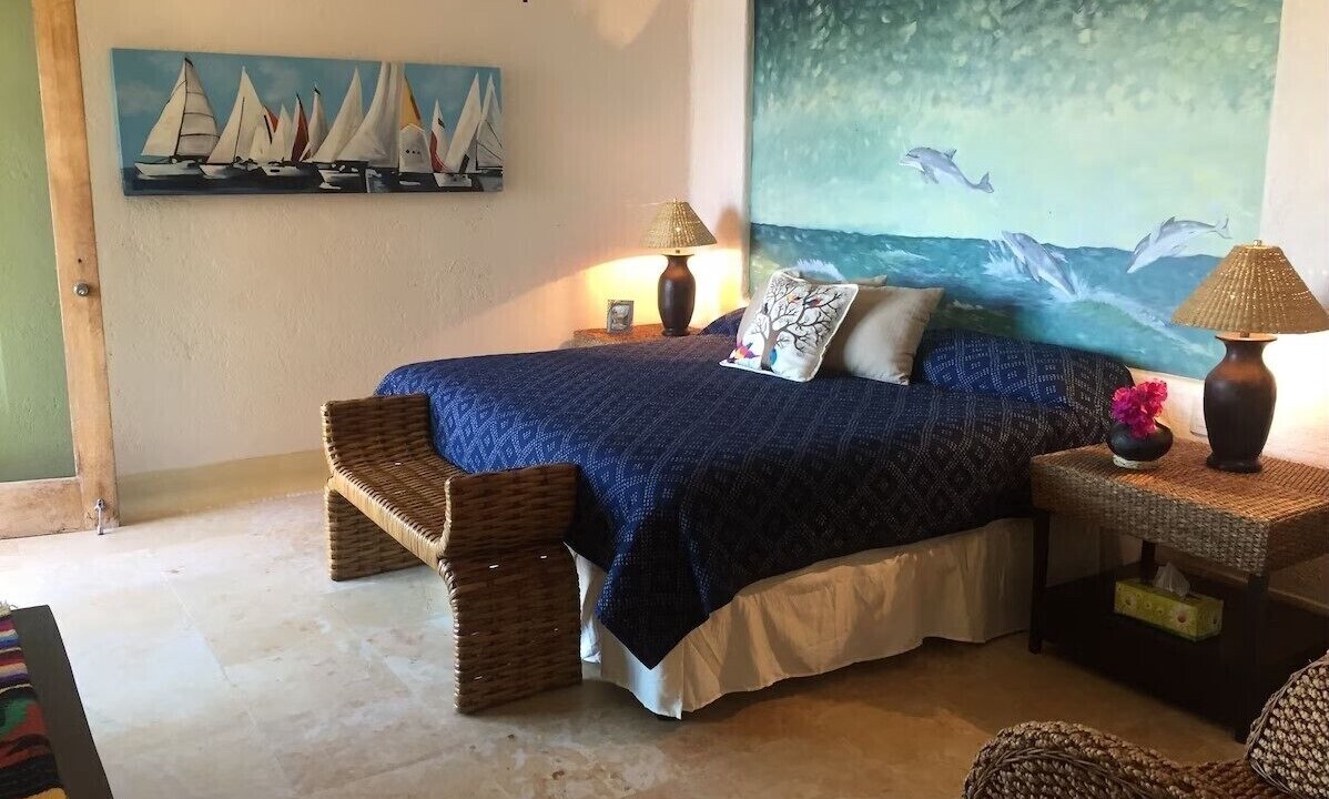 Photo of Bedroom in Zihuatanejo