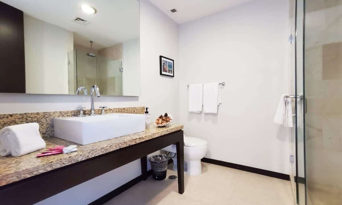 Photo of Bathroom in North Hotel Zone