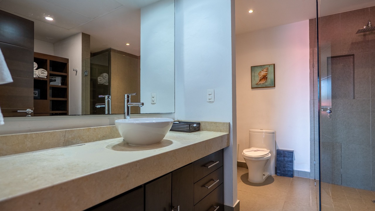 Photo of Bathroom in Playacar Fase II