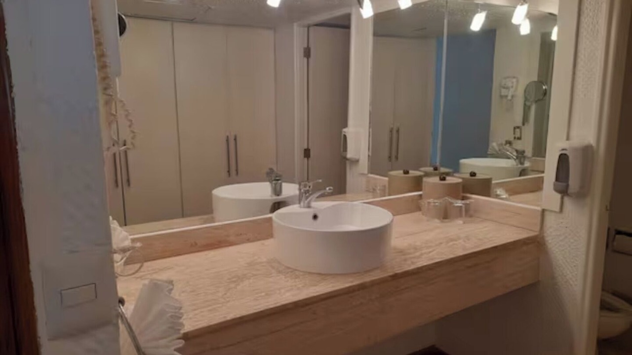 Photo of Bathroom in South Hotel Zone