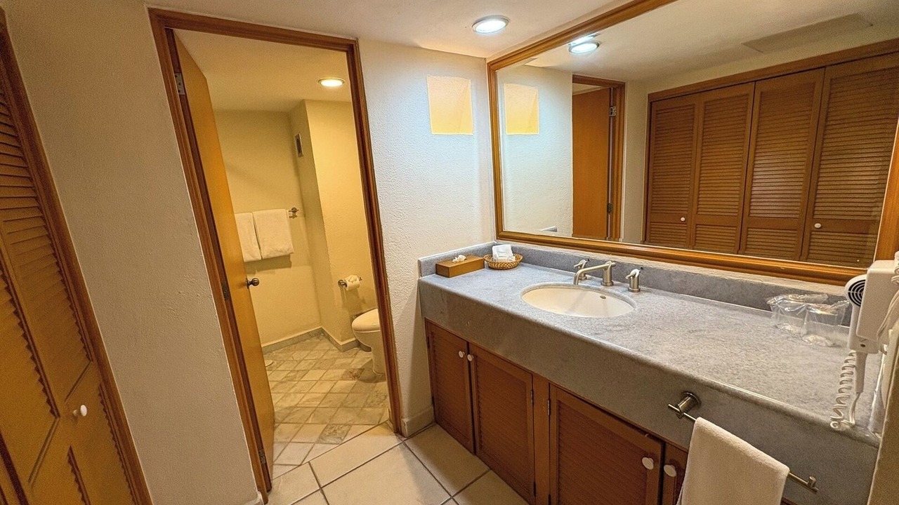 Photo of Bathroom in South Hotel Zone