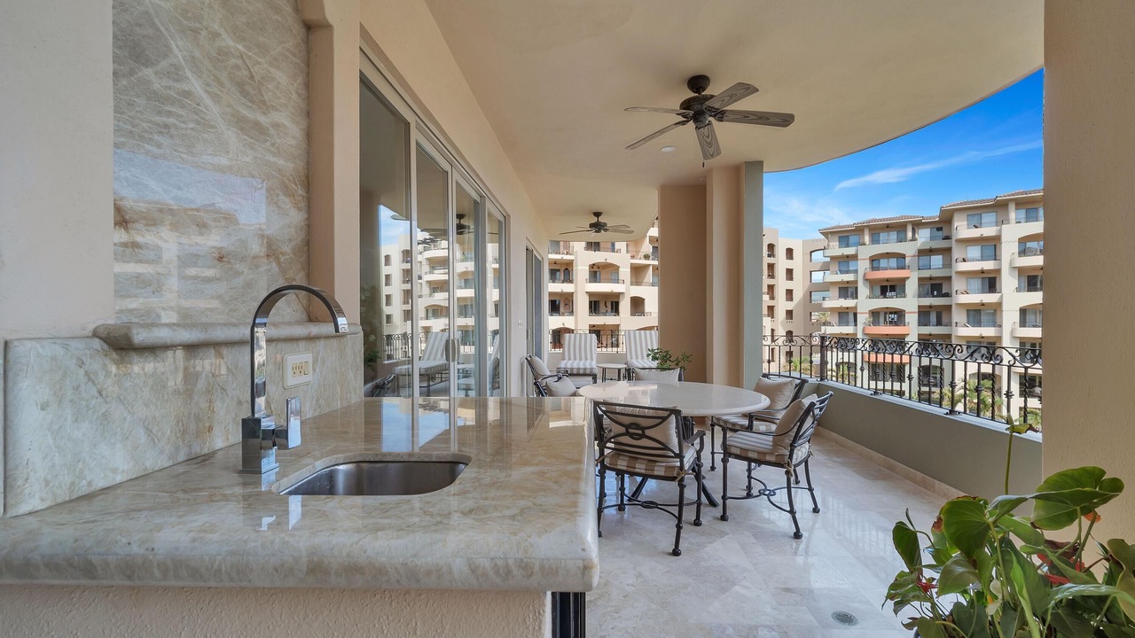 Photo of Patio Balcony in Cabo San Lucas