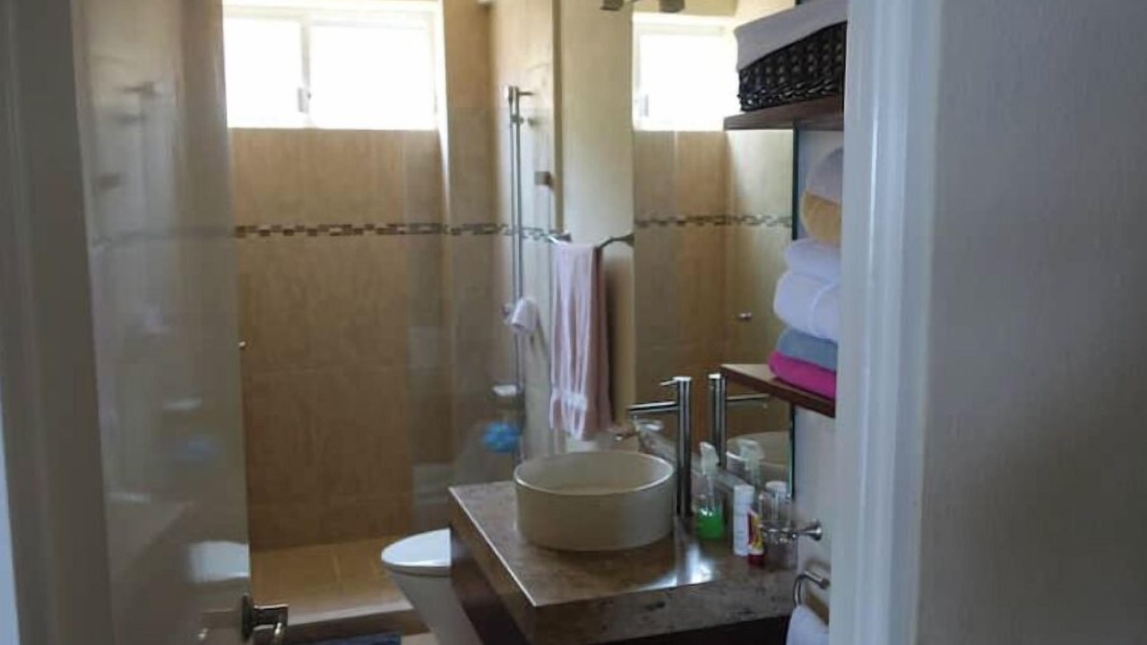 Photo of Bathroom in Romantic Zone